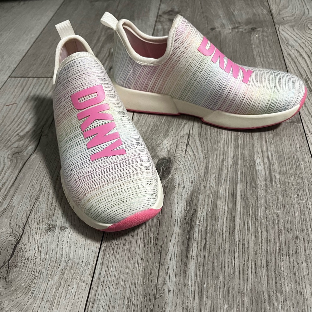 Girls DKNY Sneakers SIZE 1 - Pink Brand New